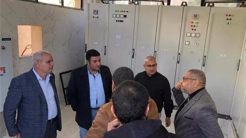 مسئولو الإسكان يتفقدون أعمال التطوير الجارية بالمناطق المختلفة بالعبور