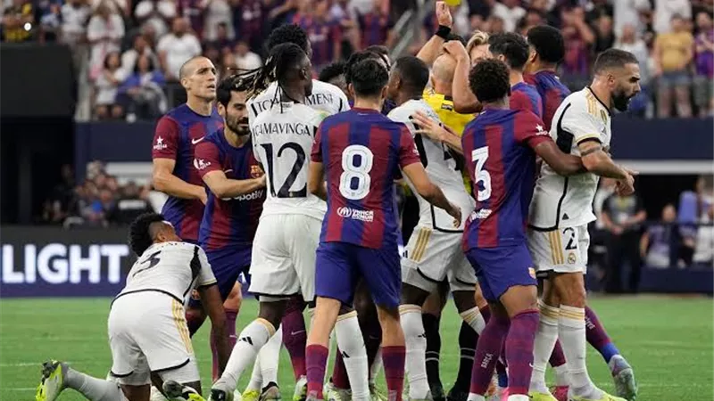 كأس السوبر الإسباني.. تاريخ مواجهات ريال مدريد وبرشلونة