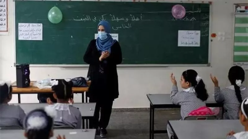 بدء الإجراءات التنفيذية.. لسد العجز النسبي في أعداد المدرسين