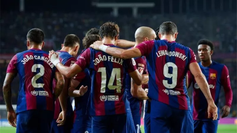 ناد ألماني يقترب من خطف صفقة برشلونة بالميركاتو الشتوي