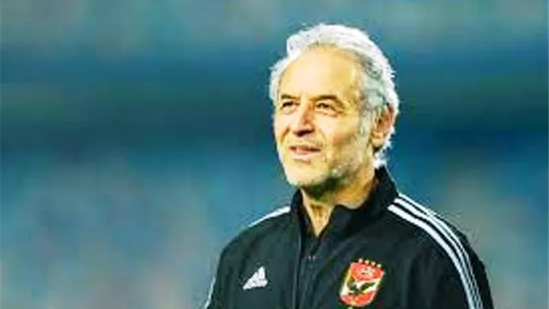 بالاسماء.. كولر يرشح للخطيب 3 لاعبين لدعم دفاع الاهلى فى الميركاتو