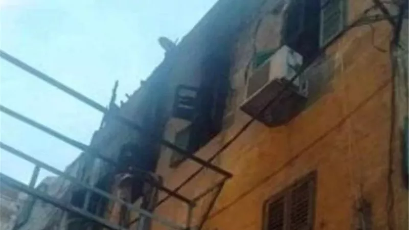 مصرع طالب وإصابة شقيقة فى حريق شقة سكنية بالدرب الأحمر