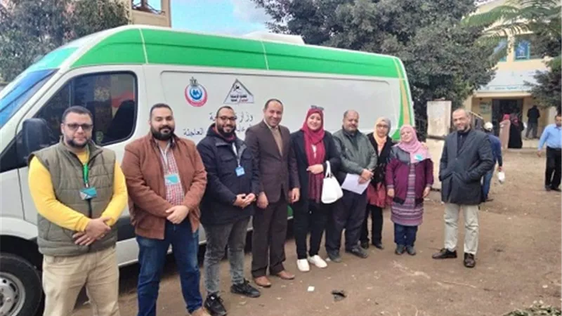 صحة كفر الشيخ تنظم قافلة طبية مجانية بقرية إبطو - مركز دسوق