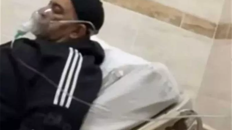 نقل الفنان بيومي فؤاد وابنه إلى المستشفى بعد تعرضهما لوعكة صحية