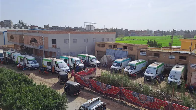 تعرف على ما اسفرت عنه القوافل الطبية بالدقهلية خلال عام