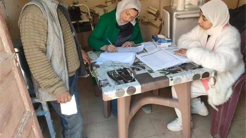 رئيس غارب : الكشف علي 170 حالة مرضية وعدد 44 من الفحوصات المعملية