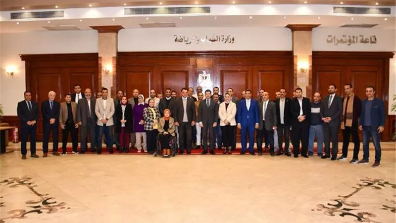 صبحى يوجه بتقديم افضل الخدمات للشباب والأسر بالمدن الشبابية