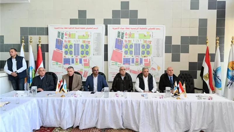 الجزار يؤكد الالتزام بأعلى معايير الجودة في تنفيذ منظومة مياه الشرب