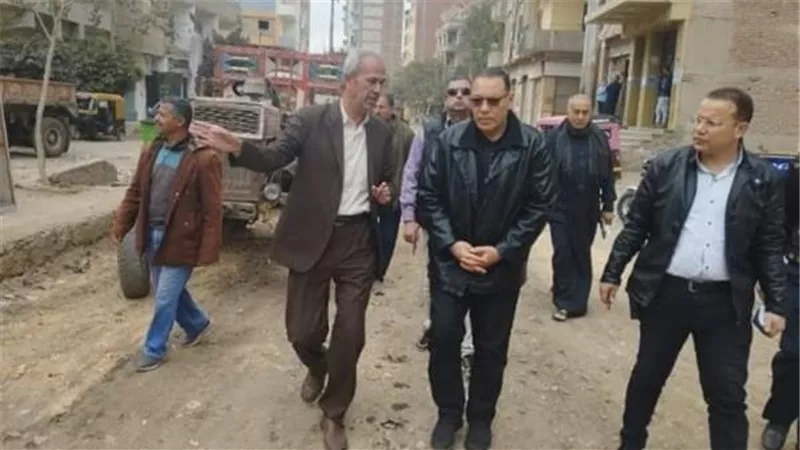 محافظ الشرقية يُفاجئ شوارع مدينة كفرصقر