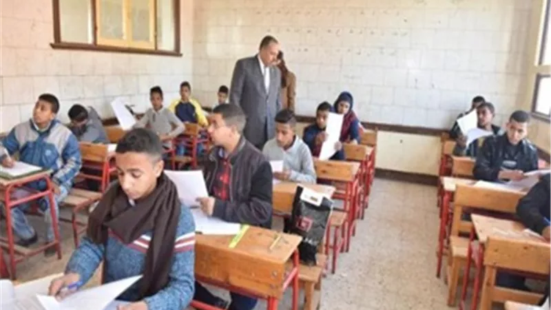 تعليمات هامة لطلاب الشهادة الإعدادية بالجيزة قبل انطلاق الامتحانات