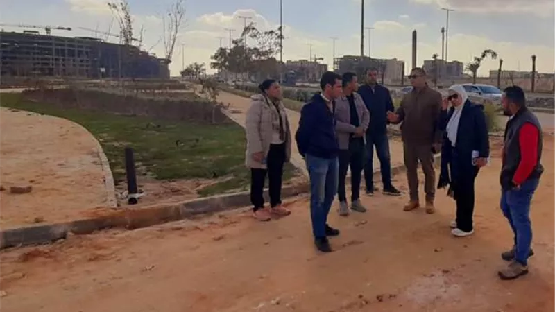 قيادات العاصمة الادارية الجديدة تتفقد أهم مشروعات الطرق والميادين