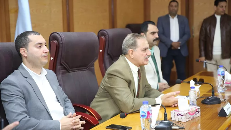 محافظ كفرالشيخ يعقد إجتماعاً موسعاً استعدادًا لبدء الموجة الـ 22