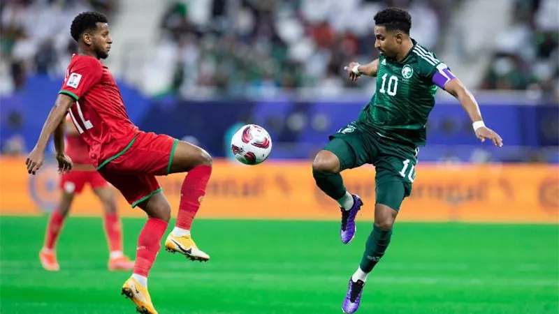 السعودية تقلب تأخرها أمام عمان للفوز بثنائية رائعة بكأس أسيا