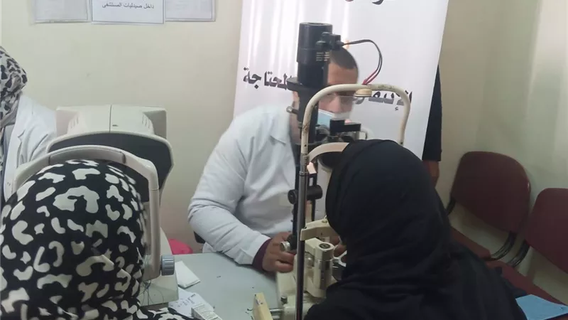 قافلة طبية مجانية تدعم 165 مريض بالتعاون مع مستشفيات جامعة أسيوط