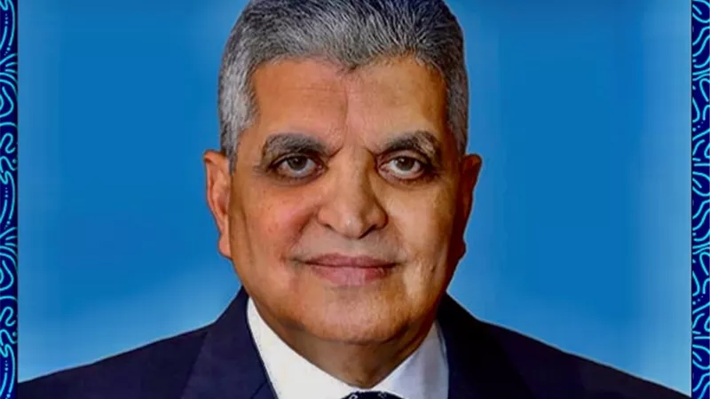 ميرسك العالمية : مستمرون فى نقل تجارة العالم عبر قناة السويس