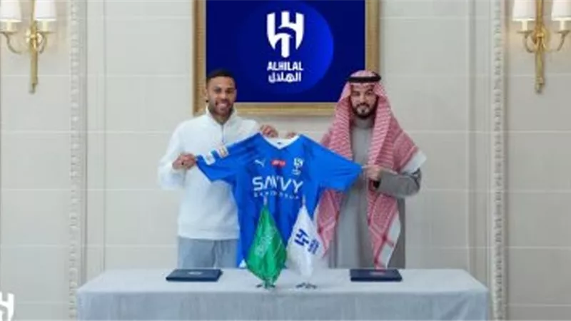 الهلال السعودى يضم نجم المنتخب البرازيلى رسميا