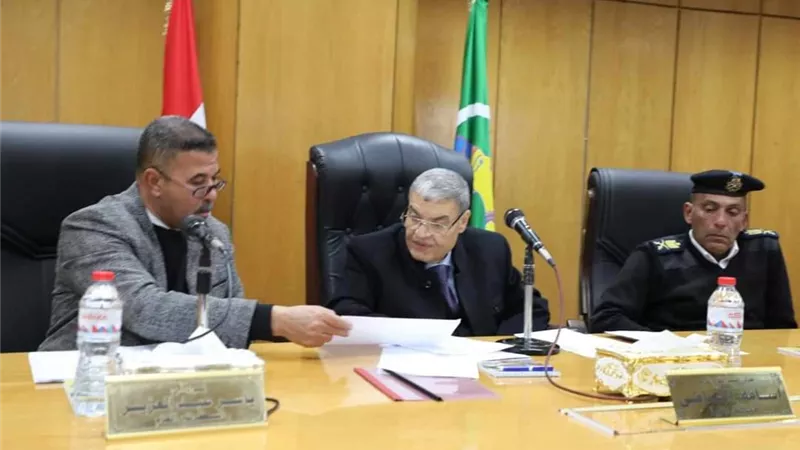 بدء تنفيذ الموجه 22 لإزالة التعديات على الاراضي الزراعية بالمنيا