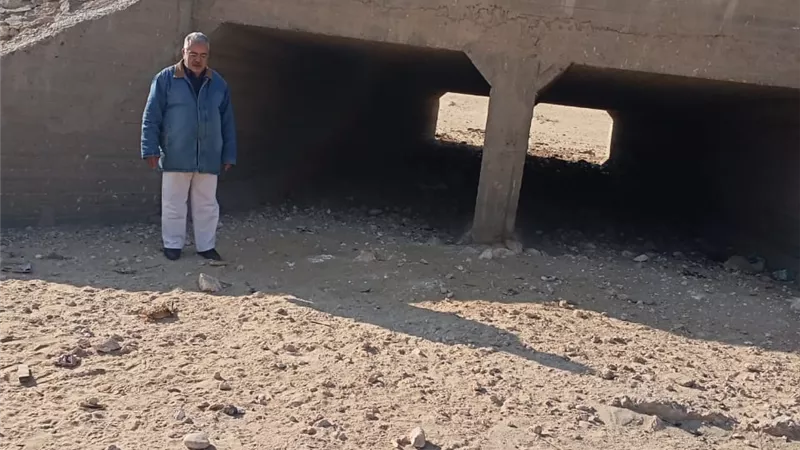 محافظ أسيوط يكلف بالمرور على مخرات السيول للتأكد من جاهزيتها