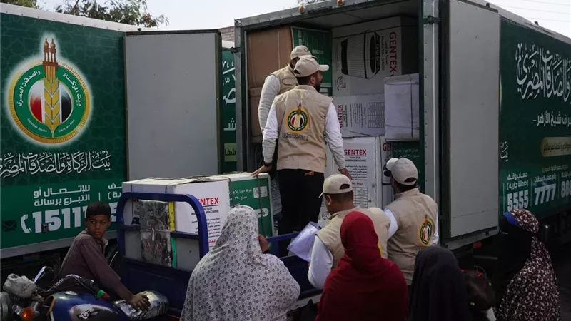بيت الزكاة يقدم الدعم لأهالينا في «الهمةو «الكمال» بالمنيا