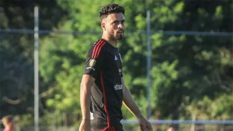 محسن يواصل غيابه عن تدريبات الأهلي وسليم وعبد القادر يواصلان التأهيل