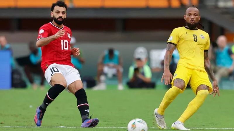 الآن للجميع .. 5 قنوات مفتوحة لـ مشاهدة مباراة مصر وغانا في منطقة الشرق الأوسط مجانا