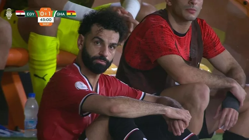 طبيب المنتخب يكشف حجم إصابة محمد صلاح وموقفه فى أمم إفريقيا