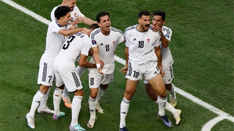 العراق يهزم اليابان 1/2 ويتأهل لدور الـ 16 بكأس آسيا