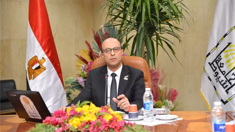 جامعة أسيوط يستعراض انجازات العام الماضي