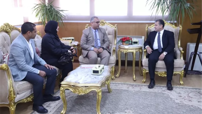 رئيس جامعة جنوب الوادى يستقبل وفد من مكتبة مصر العامة