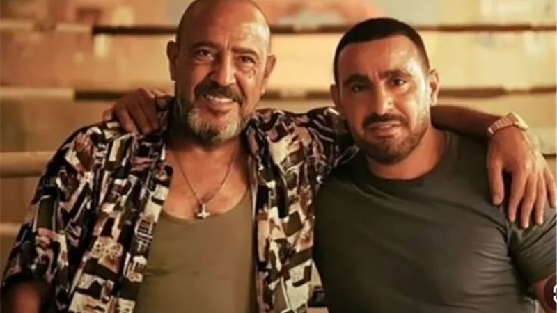 أشرف عبد الباقى يشوق جمهوره بـ 