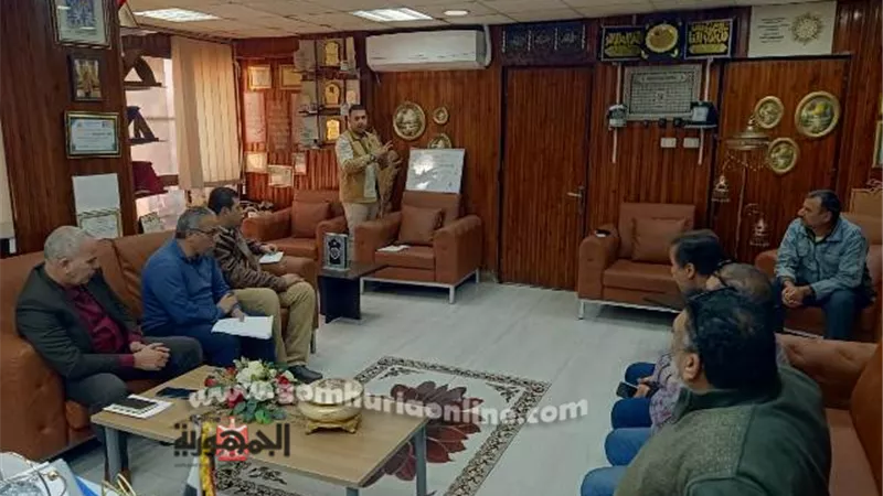 مدير صحة الشرقية يناقش الضوابط المنظمة لتفعيل الكروت الذكية