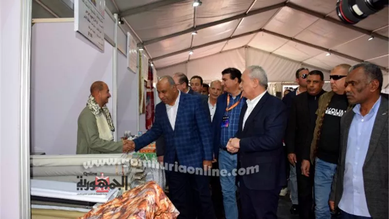 محافظ الأقصر يشهد إفتتاح قرية نجع العرب بعد تطويرها