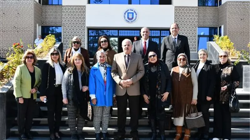 رئيس جامعة القناة يستقبل وفد نادي ليونز المريلاند