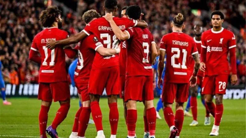 دياز ونونيز يقودان هجوم ليفربول أمام بورنموث