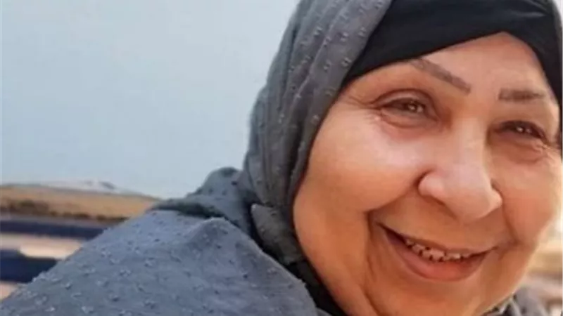 فاطمة كشرى : 