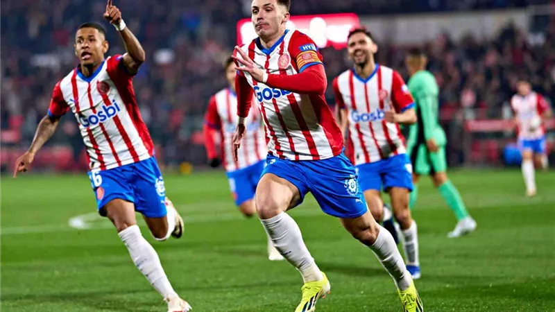 ريال مدريد يراقب ظهير جيرونا