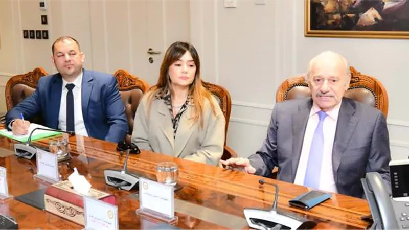 البيئة: إزالة أى عقبات أوتحديات من الممكن أن تواجه المستثمرين