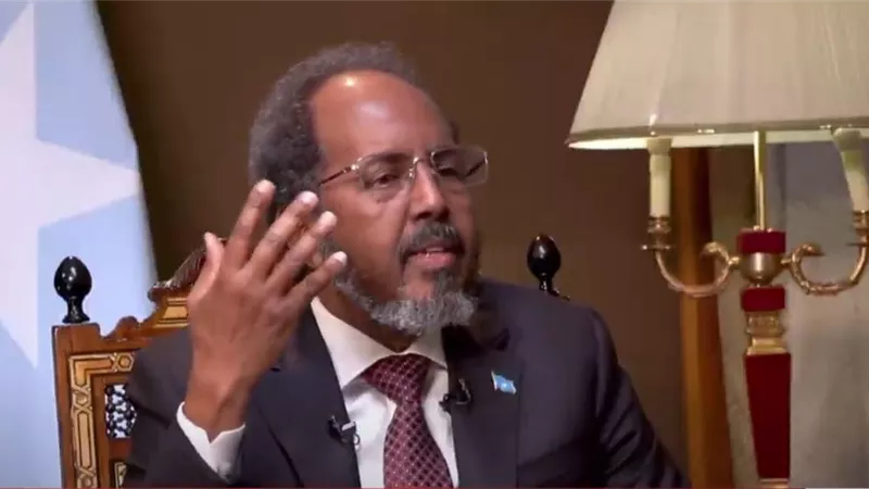 رئيس الصومال : لا نقبل محاولة إثيوبيا انتزاع قطعة من أرضنا