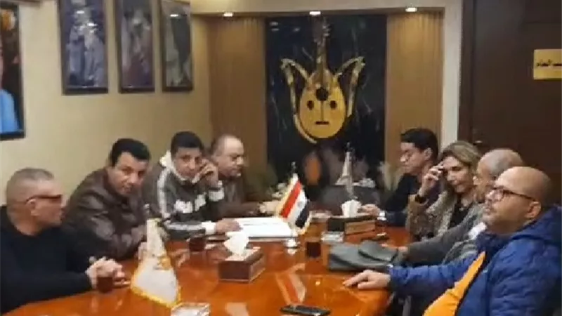 اجتماع مجلس إدارة أعضاء نقابة الموسيقيين يرفض استقالة مصطفى كامل