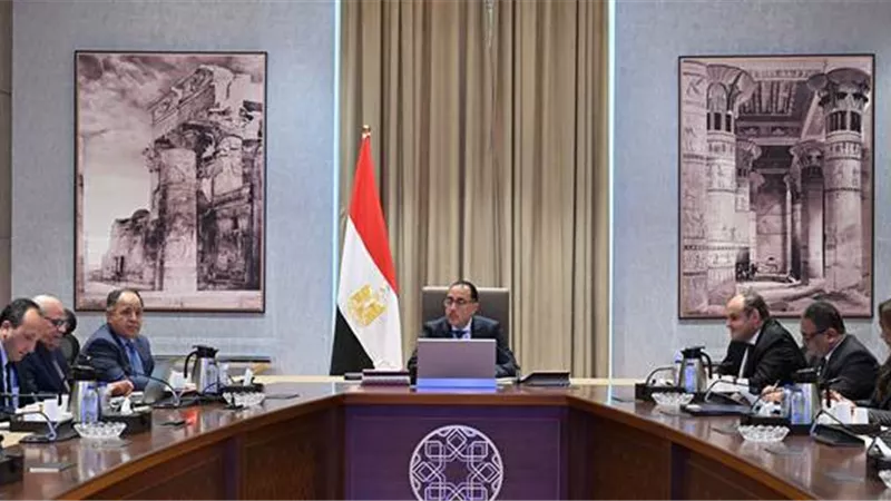 مدبولي يتابع الموقف التنفيذي لمشروعات التنمية الصناعية ببورسعيد
