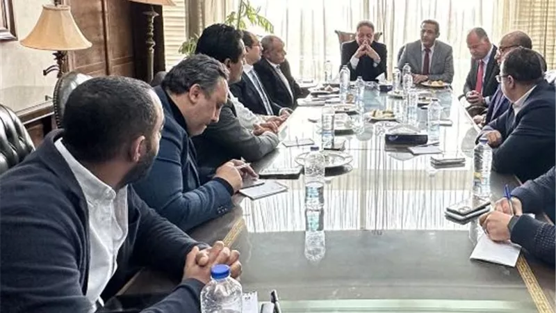 الأعلى للإعلام يستضيف مجلس الصحفيين لبحث سبل التعاون المشترك وقواعد صرف البدل