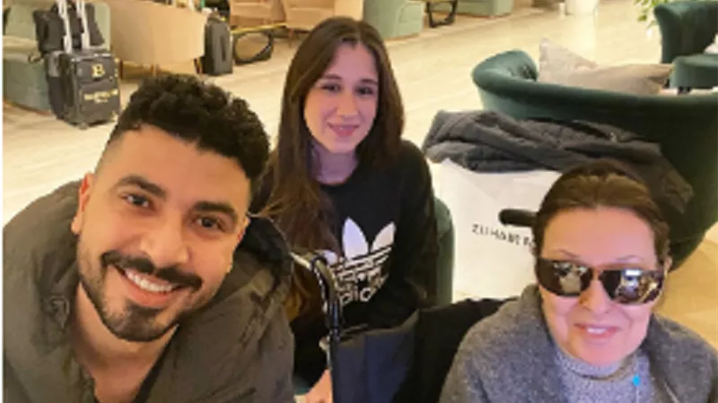 احدث ظهور لـ نجاة الصغيرة برفقة محمد انور
