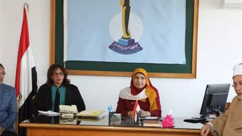 التضامن الاجتماعي بالبحر الأحمر تناقش إختيار الام المثالية