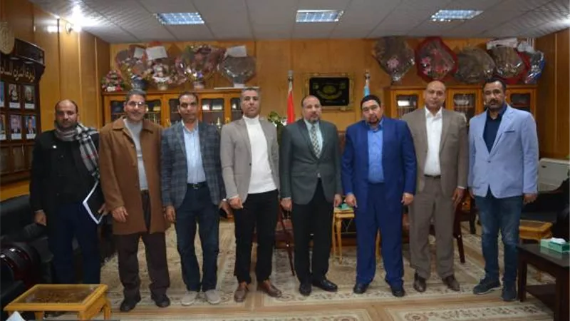 عبدالمالك يستقبل وكيل وزارة الكهرباء بأسيوط