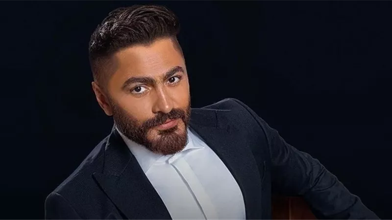 تامر حسني يروج لأحدث أغانيه مع زاب ثروت