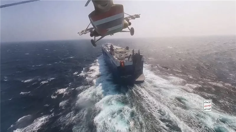 وزير الإعلام اليمني: تهديد جماعة الحوثي بإسقاط طائرة تابعة للأمم المتحدة تصعيد خطير