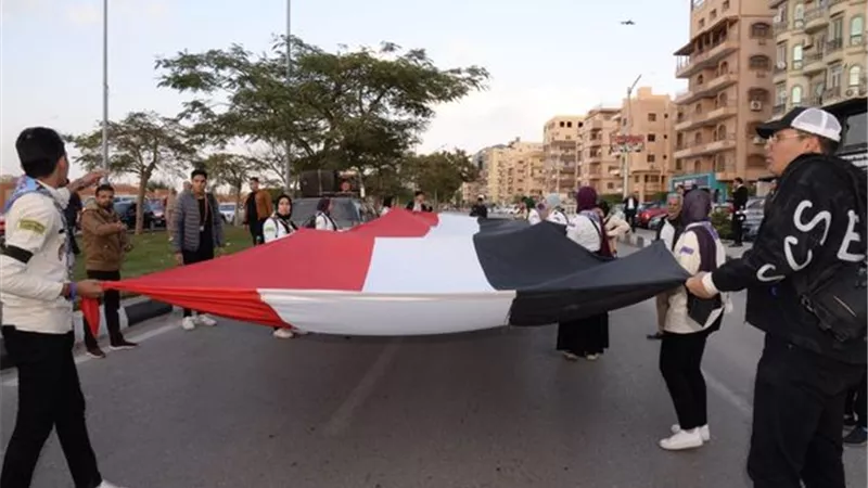 ماراثون للمشي احتفالا بثورة يناير وعيد الشرطة في الإسماعيلية