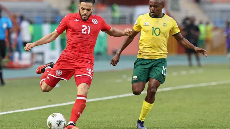 التعادل السلبى ينهى الشوط الأول من مواجهة جنوب إفريقيا أمام تونس