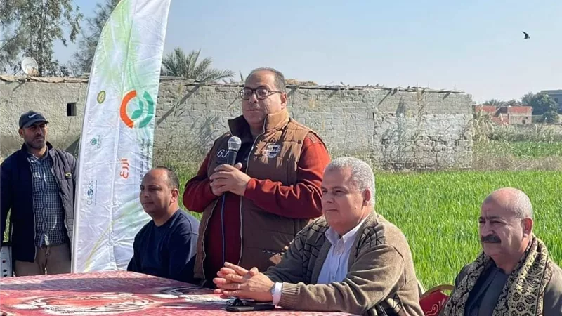 مبادرة ازرع مع صغار المزارعين للتوعية بأهمية القمح بالبياضية
