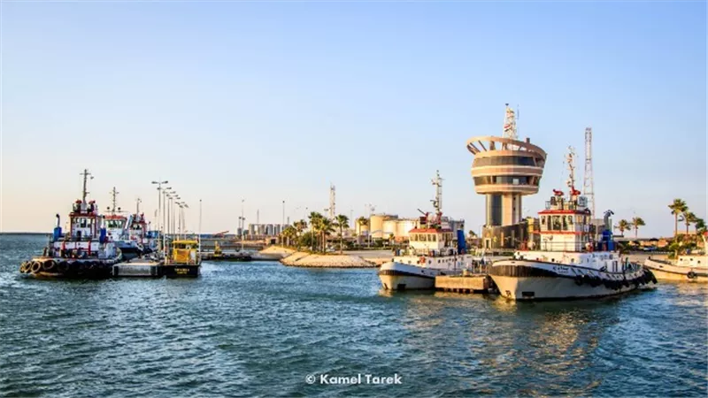 ٧٢ ألف طن بضائع وتصدير٢٠٢٩ حاوية خضار وفاكهة من ميناء دمياط